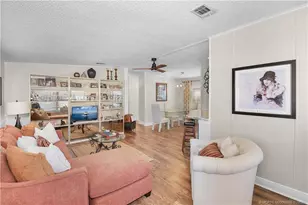 551 Barb Ann Ln, Port Saint Lucie, FL 34952 - Photo 19