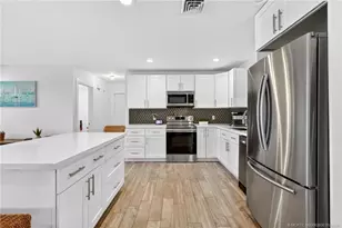 221 SE Tressler Dr, Stuart, FL 34994 - Photo 13