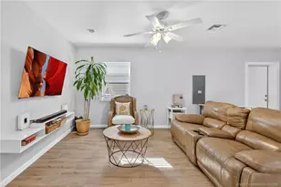 221 SE Tressler Dr, Stuart, FL 34994 - Photo 41