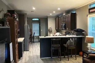 2555 Pga Blvd, Palm Beach Gardens, FL 33410 - Photo 3