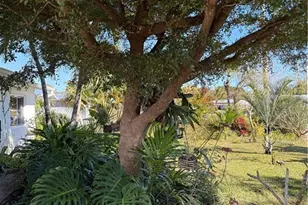 1092 SE Madison Ave, Stuart, FL 34996 - Photo 27