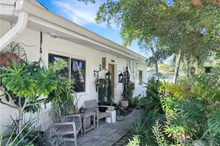 1092 SE Madison Ave, Stuart, FL 34996 - Photo 27