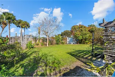 1092 SE Madison Avenue, Stuart, FL 34996 - Photo 49