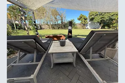 1092 SE Madison Avenue, Stuart, FL 34996 - Photo 33