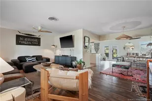 1092 SE Madison Ave, Stuart, FL 34996 - Photo 7