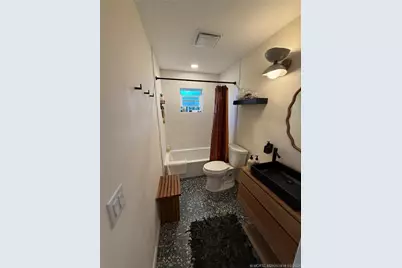 1092 SE Madison Avenue, Stuart, FL 34996 - Photo 13