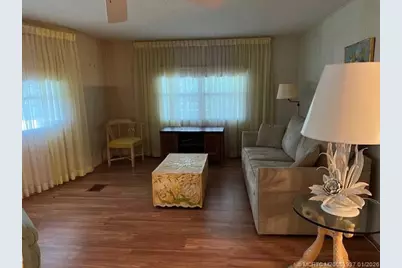 6266 Holly Lane, Lantana, FL 33462 - Photo 15