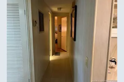 6266 Holly Lane, Lantana, FL 33462 - Photo 9