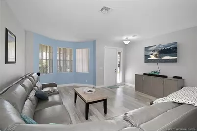 1255 SE Kirk Street, Stuart, FL 34997 - Photo 7