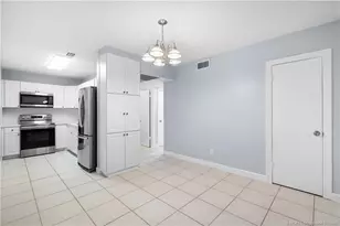 333 SE Martin Ave, Stuart, FL 34996 - Photo 7