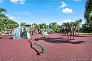 209 Plantation Blvd, Lake Worth, FL 33467 - Photo 17