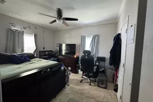 209 Plantation Blvd, Lake Worth, FL 33467 - Photo 11