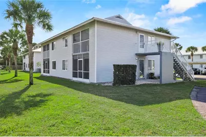 142 SE Village Drive, Port Saint Lucie, FL 34952 - Photo 25