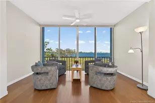 12400 Harbour Ridge Blvd, Palm City, FL 34990 - Photo 9