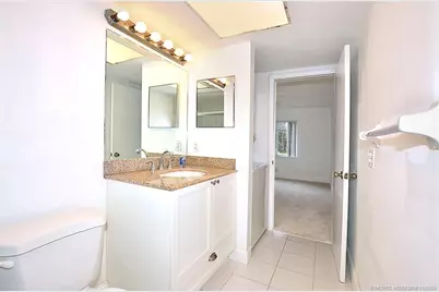 950 S Kanner Highway #9, Stuart, FL 34994 - Photo 17