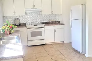 350 NE Granduer Ave, Port Saint Lucie, FL 34983 - Photo 7