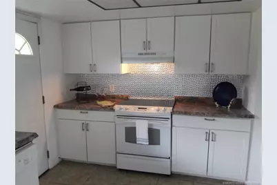 350 NE Granduer Avenue, Port Saint Lucie, FL 34983 - Photo 9