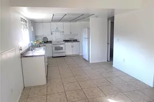 350 NE Granduer Ave, Port Saint Lucie, FL 34983 - Photo 11