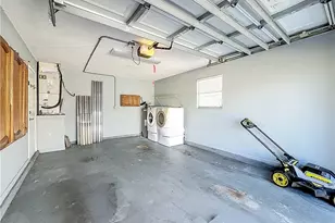 274 NE Glentry Ave, Port Saint Lucie, FL 34983 - Photo 43