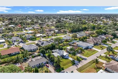 274 NE Glentry Avenue, Port Saint Lucie, FL 34983 - Photo 59