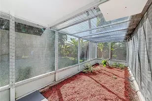 274 NE Glentry Ave, Port Saint Lucie, FL 34983 - Photo 11