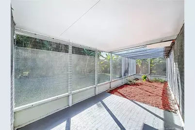 274 NE Glentry Avenue, Port Saint Lucie, FL 34983 - Photo 17