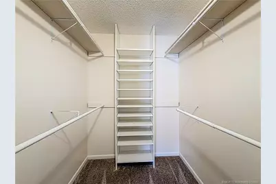 274 NE Glentry Avenue, Port Saint Lucie, FL 34983 - Photo 25