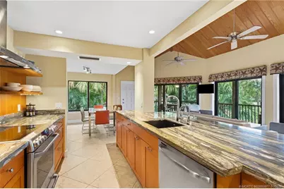 291 NE Edgewater Drive, Stuart, FL 34996 - Photo 9