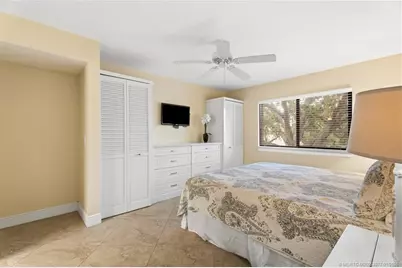 291 NE Edgewater Drive, Stuart, FL 34996 - Photo 13