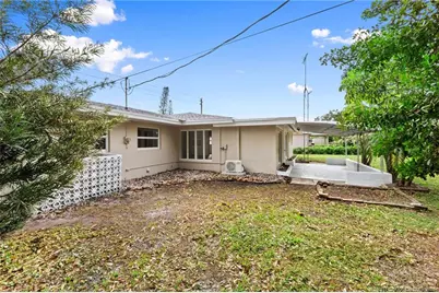 208 Riomar Drive, Port Saint Lucie, FL 34952 - Photo 35