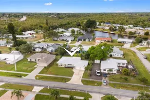 208 Riomar Dr, Port Saint Lucie, FL 34952 - Photo 37