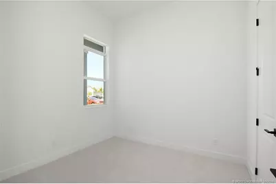 179 SE Via Tirso, Port Saint Lucie, FL 34952 - Photo 29