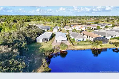 179 SE Via Tirso, Port Saint Lucie, FL 34952 - Photo 21