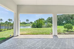 179 SE Via Tirso, Port Saint Lucie, FL 34952 - Photo 35