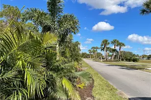 16345 SW Indianwood Cir, Indiantown, FL 34956 - Photo 5
