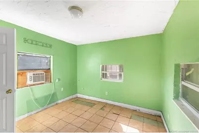 4001 Avenue O, Fort Pierce, FL 34947 - Photo 9