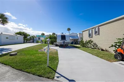 10725 S Ocean Drive #409, Jensen Beach, FL 34957 - Photo 5