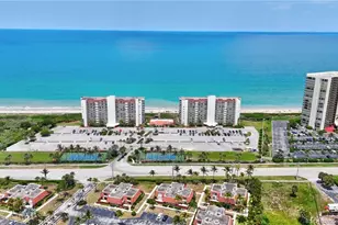 9400 S Ocean Dr, Jensen Beach, FL 34957 - Photo 29