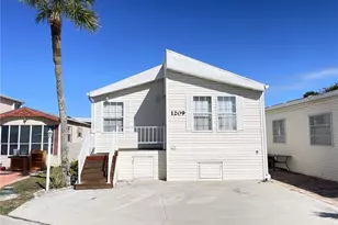 1209 Nettles Blvd, Jensen Beach, FL 34957 - Photo 3