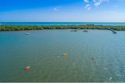 23 NE Macarthur Boulevard, Stuart, FL 34996 - Photo 17