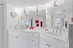 625 NW North River Dr, Stuart, FL 34994 - Photo 27