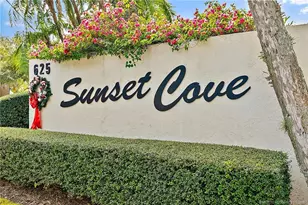 625 NW North River Dr, Stuart, FL 34994 - Photo 45