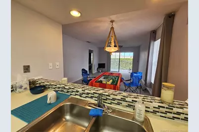 805 SE Central Parkway #16, Stuart, FL 34994 - Photo 3