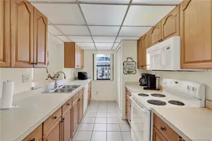 10044 S Ocean Dr, Jensen Beach, FL 34957 - Photo 17