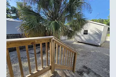 112 NE 18th Street, Stuart, FL 34994 - Photo 9