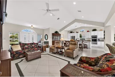 2007 NW Laurel Oak Lane, Palm City, FL 34990 - Photo 7