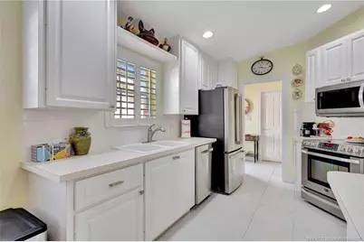 8522 SE Retreat Drive, Hobe Sound, FL 33455 - Photo 5