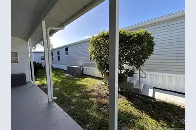 153 Plantation Boulevard, Lake Worth, FL 33467 - Photo 5