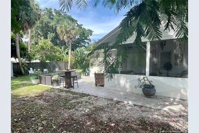 2171 NE Pelican Terrace, Jensen Beach, FL 34957 - Photo 17