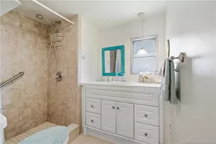 7878 SE Swan Ave, Hobe Sound, FL 33455 - Photo 13